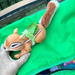 Disney Fairies Tinkerbell Ride-Along Friends Scamper Chipmunk Squirrel Figure